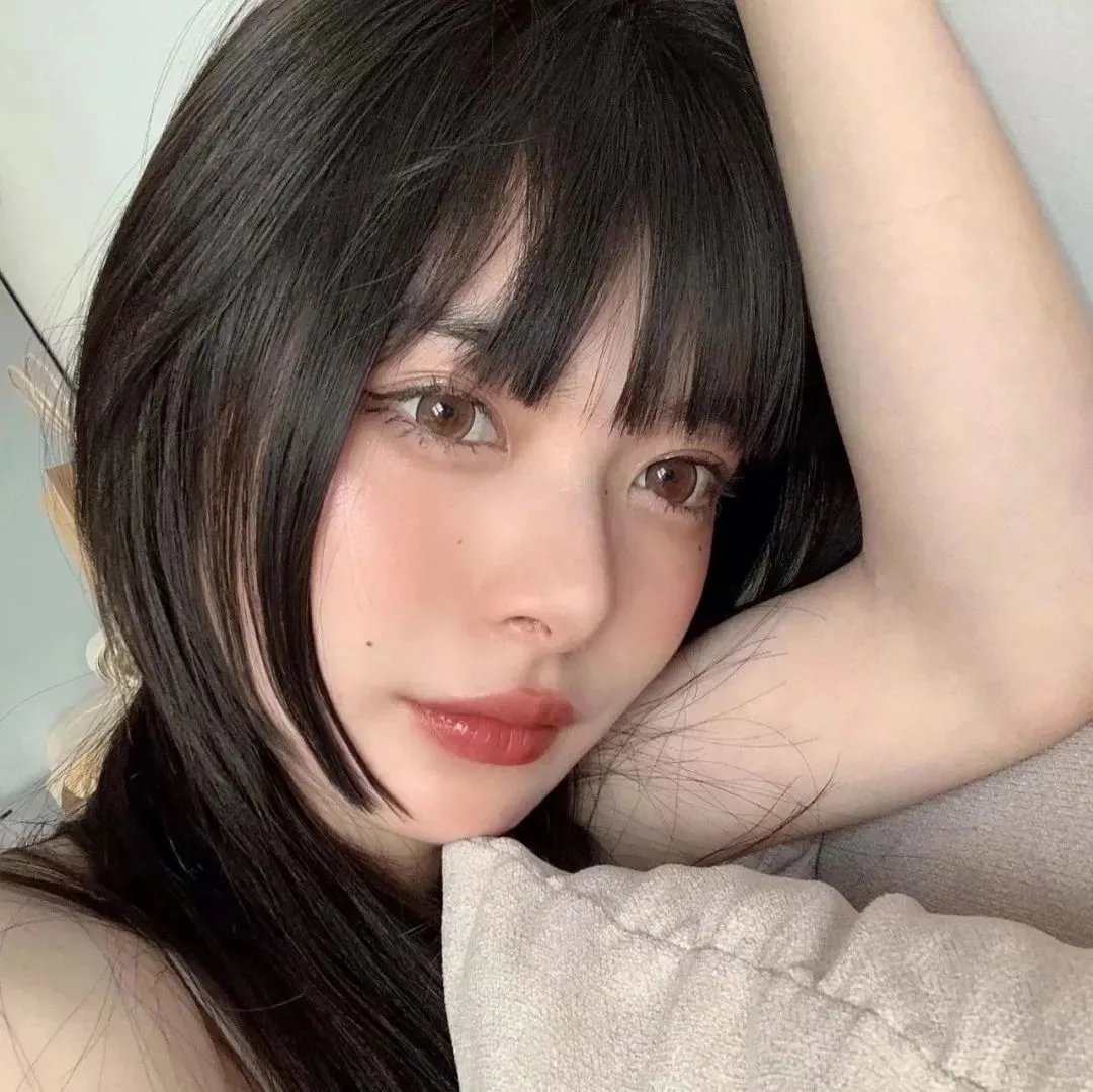 人妖打排球